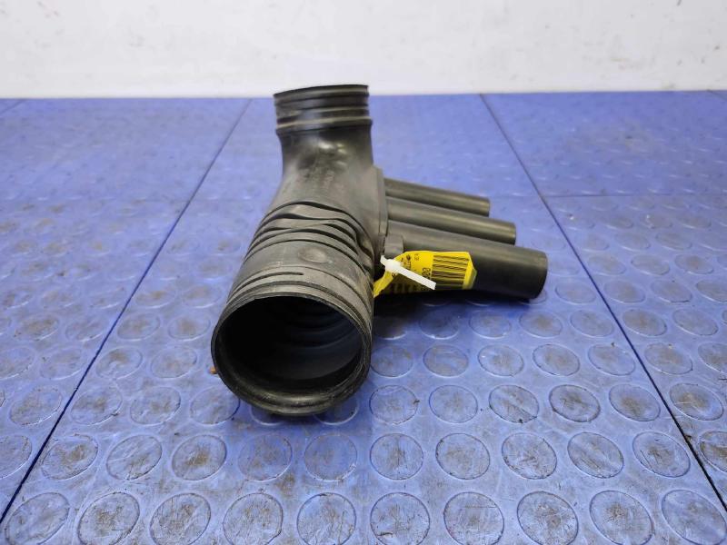 2013 Volkswagen Jetta Air Intake Tube/Resonator