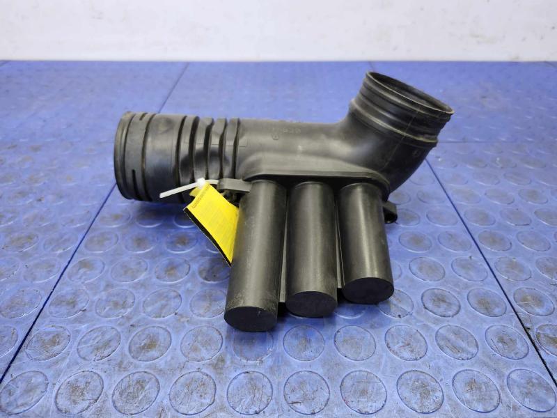 2013 Volkswagen Jetta Air Intake Tube/Resonator