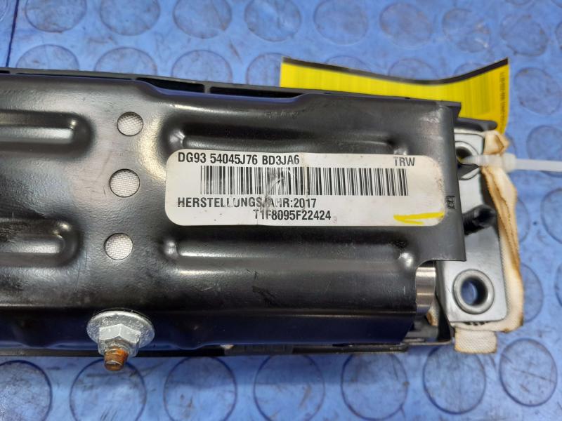 2017 Lincoln Continental Air Bag