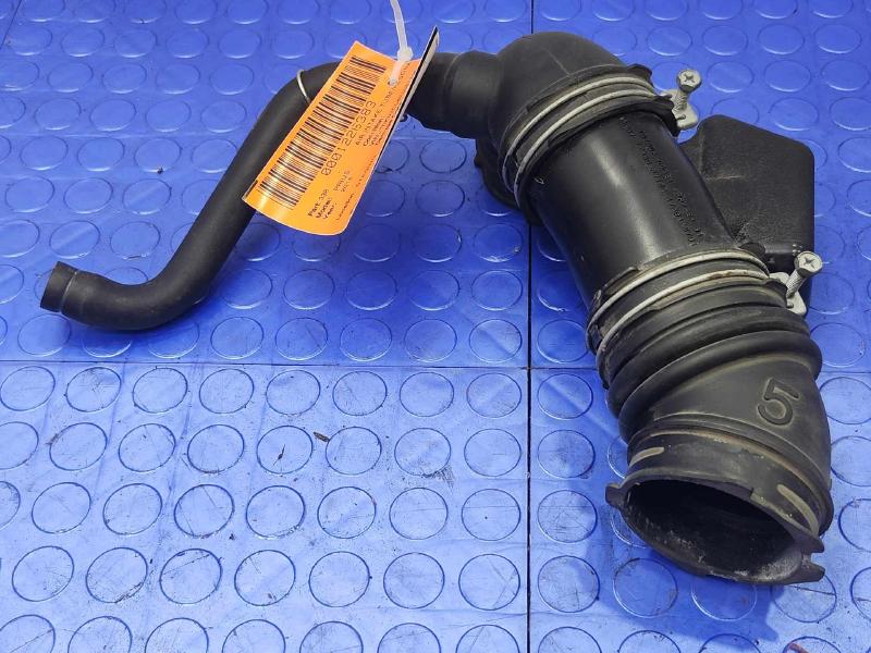 2010-2015 Toyota Prius Engine Air Intake Hose Assembly Genuine OEM 17882-37040