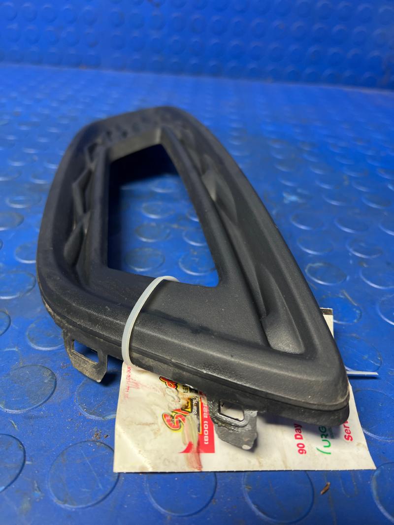 2015-2018 Ford Focus SE Lower Bumper Grille Left Driver Side OEM FM5Z17B814AB