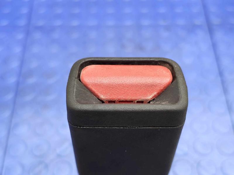 2018 Jeep Compass Front Seat Belt