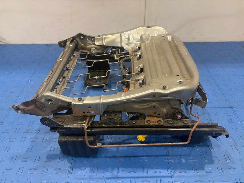 2011 Ford F-150 Seat Track