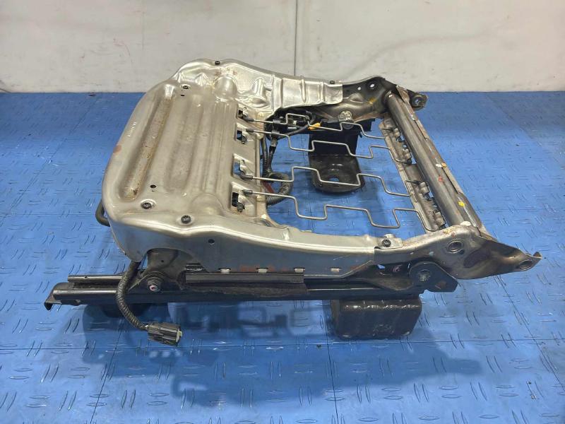 2011 Ford F-150 Seat Track