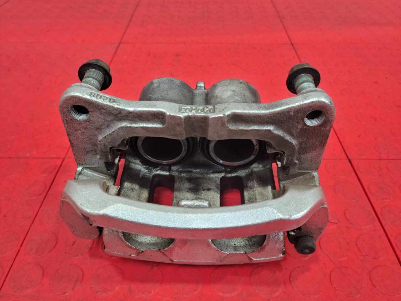 2015 Mazda CX-9 Caliper