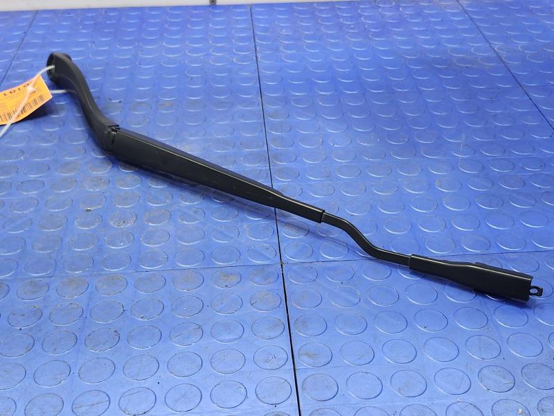 2021 Ford Explorer Wiper Arm
