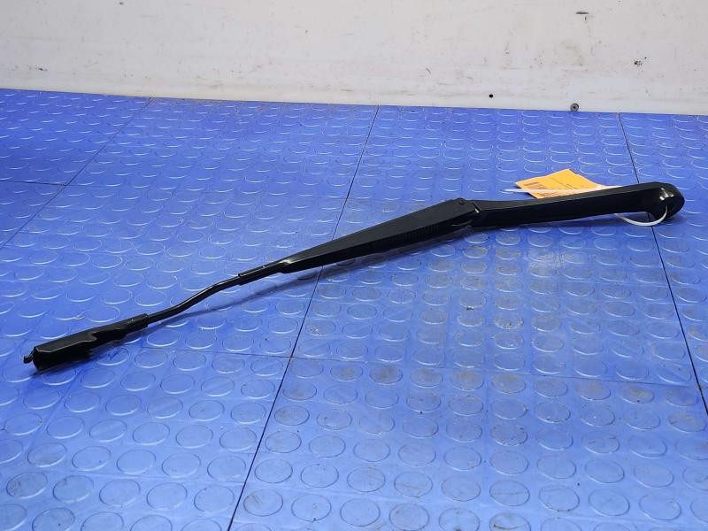 2021 Ford Explorer Wiper Arm