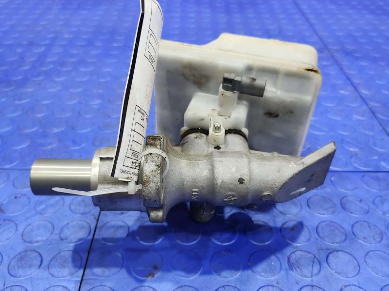 2012 Jeep Grand Cherokee Master Cylinder