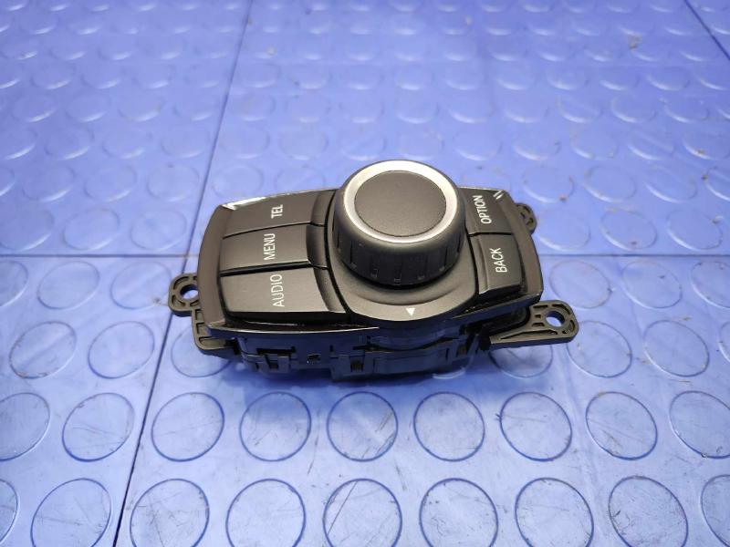 2014 BMW 228i Audio & Visual Equip.(Radio)