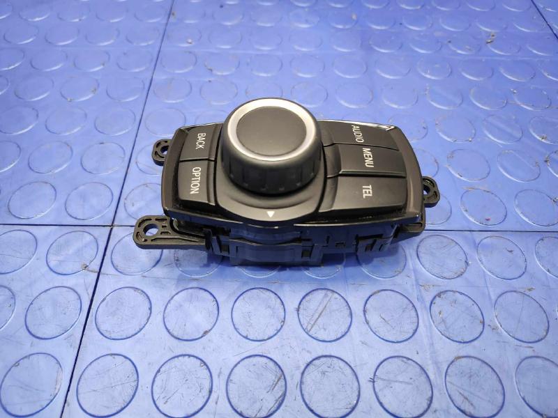2014 BMW 228i Audio & Visual Equip.(Radio)