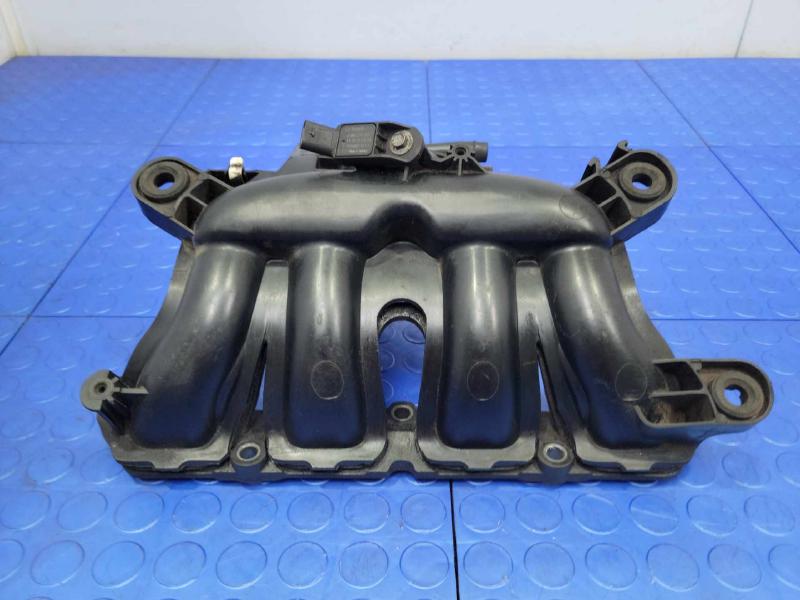 2012 MINI Cooper Countryman Intake Manifold