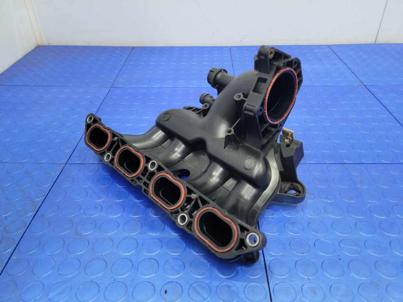 2012 MINI Cooper Countryman Intake Manifold