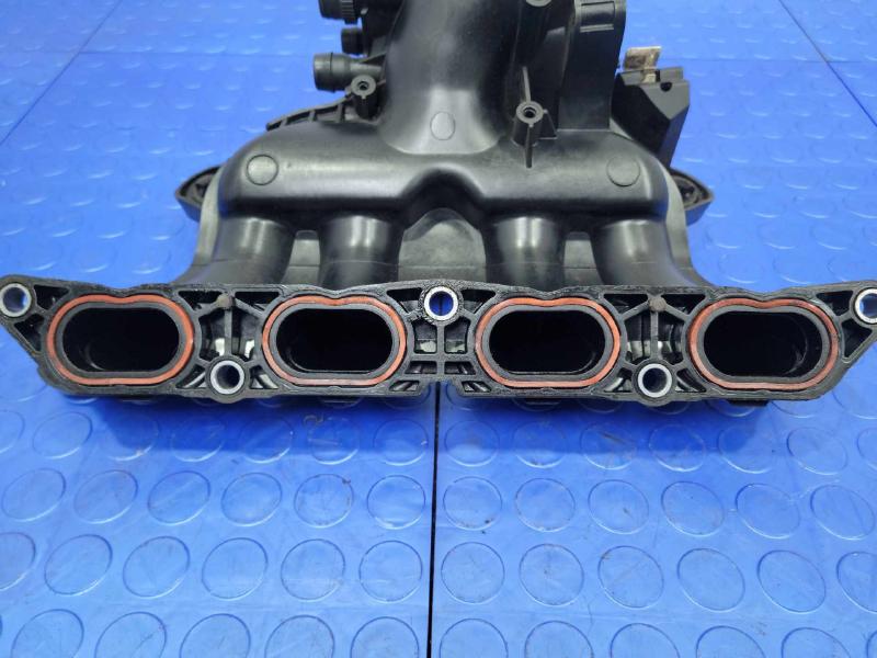 2012 MINI Cooper Countryman Intake Manifold