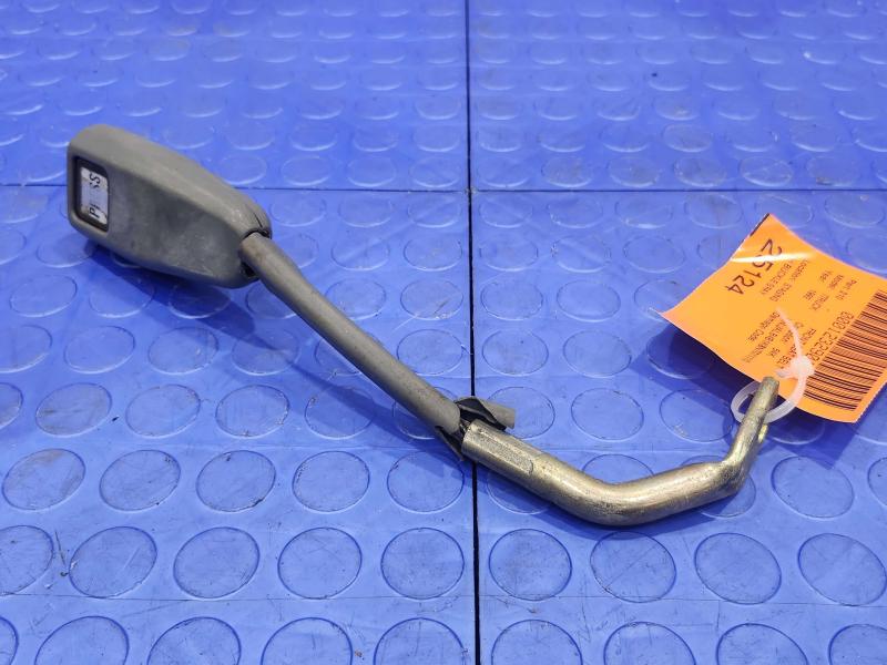 1992 Isuzu NPR Front Seat Belt
