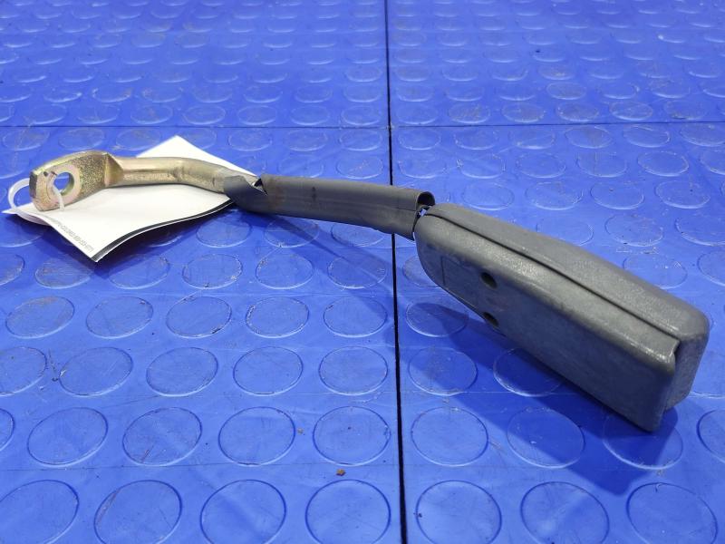 1992 Isuzu NPR Front Seat Belt