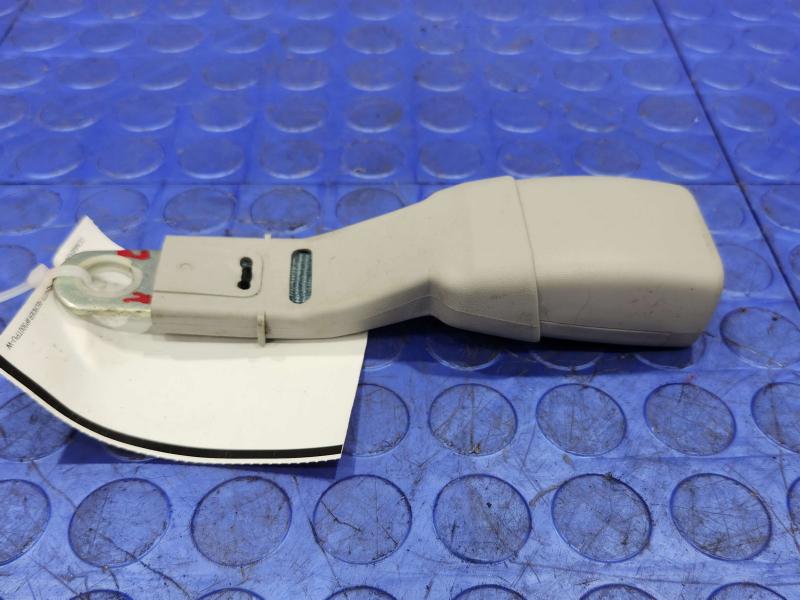 2010 Lexus RX350 RX450H Rear Seat Belt