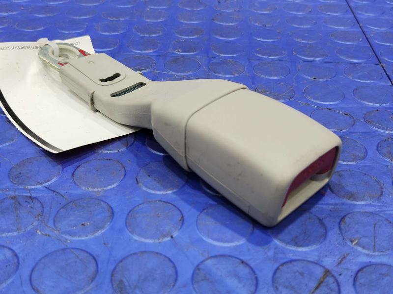 2010 Lexus RX350 RX450H Rear Seat Belt