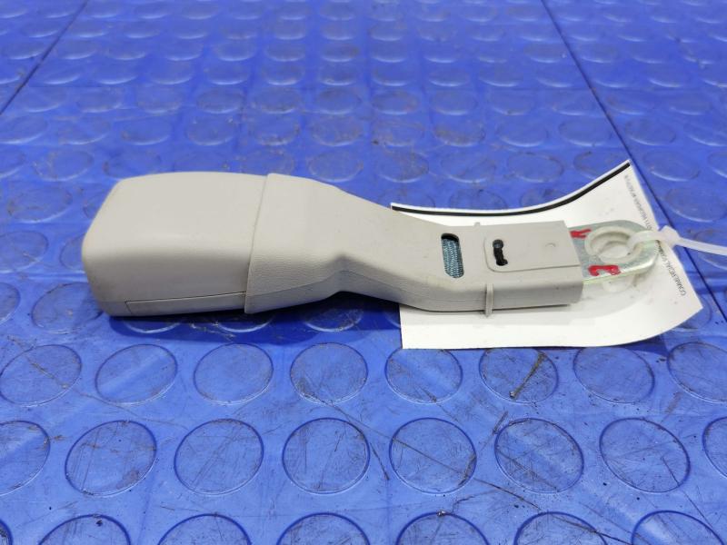 2010 Lexus RX350 RX450H Rear Seat Belt
