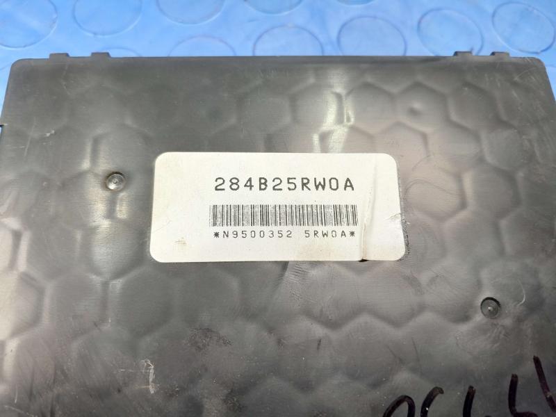 2022 Nissan Versa Body Control Module BCM Genuine OEM 284B15RW0A