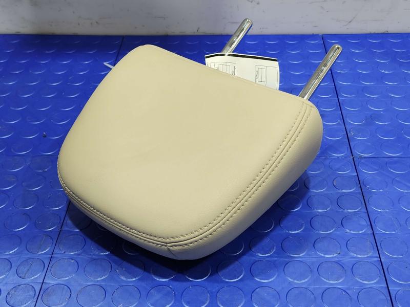 2015 Nissan Murano Headrest