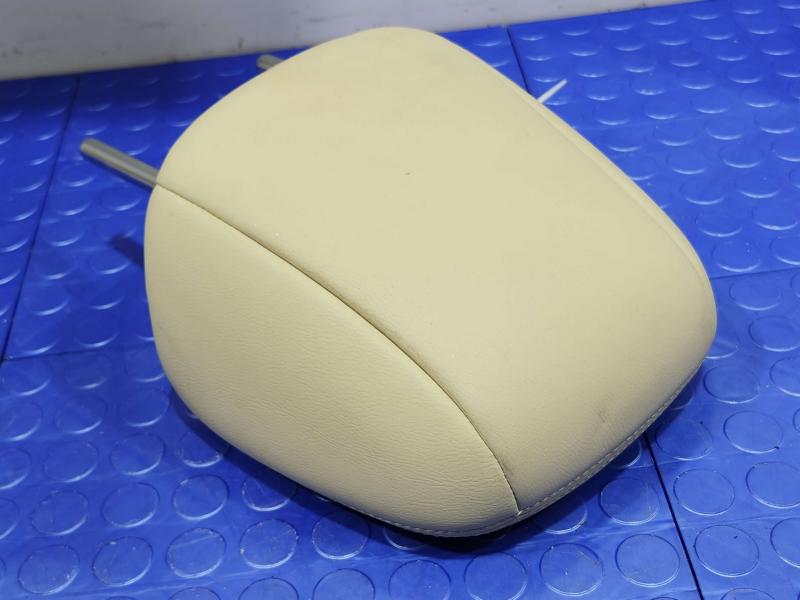 2015 Nissan Murano Headrest