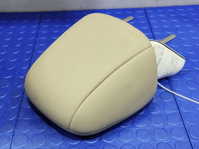 2015 Nissan Murano Headrest