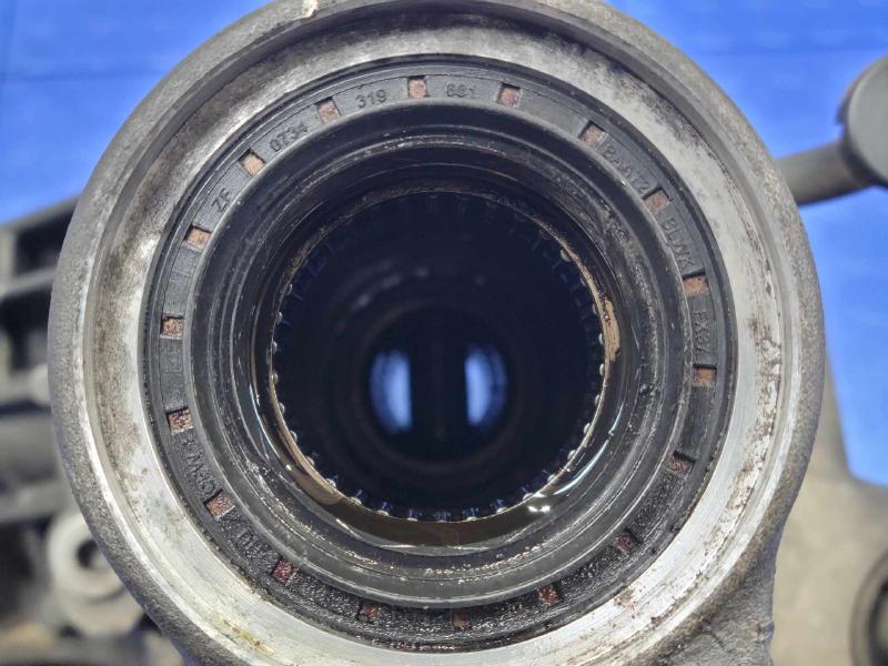 2011 Dodge Durango 3.6L Front Differential Assembly 3.06 Ratio 107K OEM 68059997AD