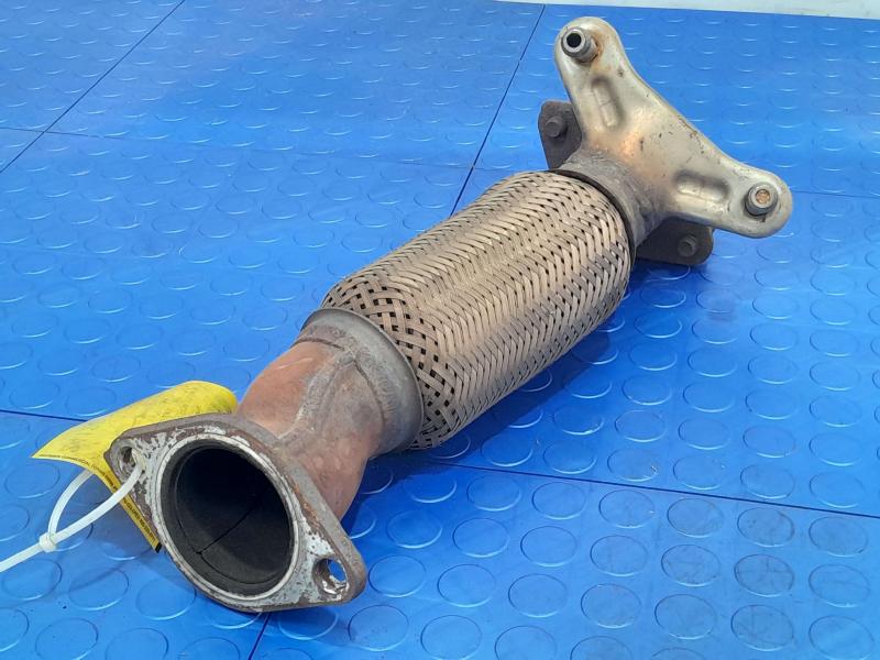 2011-2013 Kia Sorento 3.5L Exhaust Crossover Pipe Front Exhaust Pipe OEM 286101U100