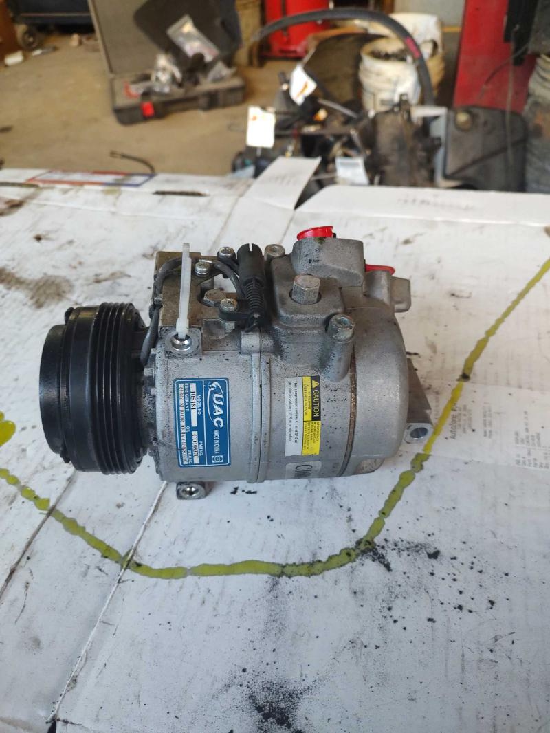2005 BMW X5 A/C Air Compressor