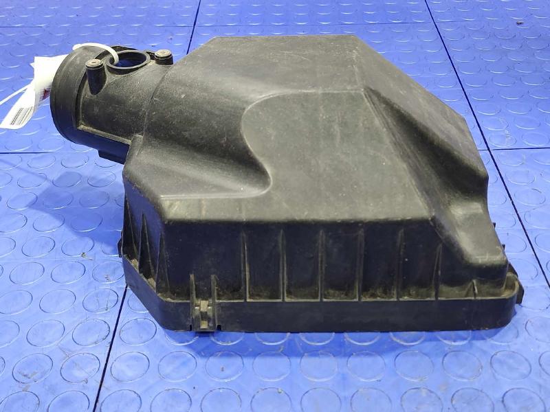 2007-2009 Honda CR-V Upper Engine Air Cleaner Box Genuine OEM 17210RZA000