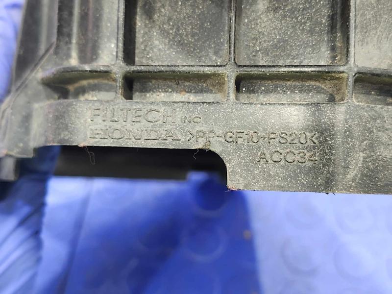 2007-2009 Honda CR-V Upper Engine Air Cleaner Box Genuine OEM 17210RZA000