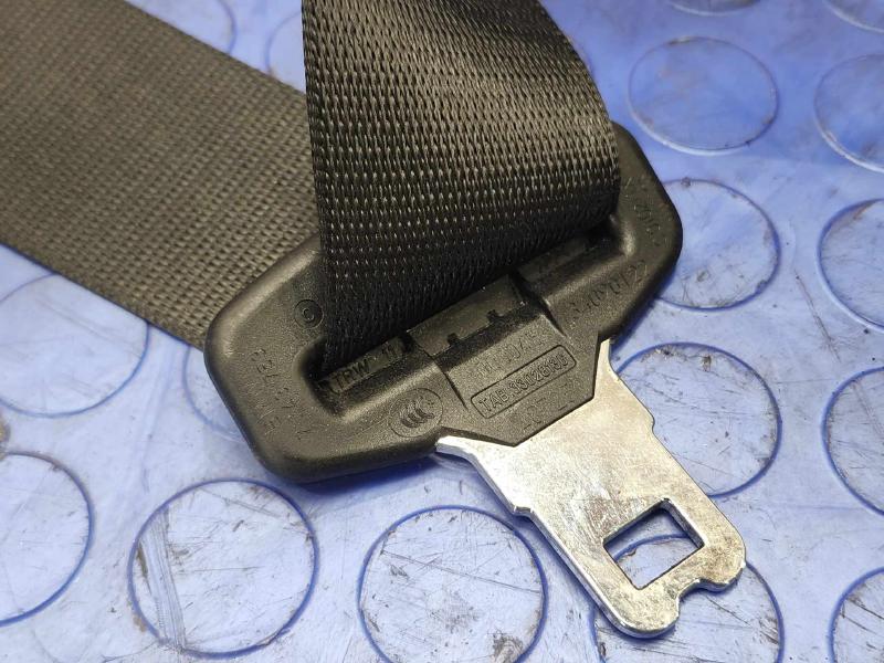 2011 BMW 535i Rear Seat Belt