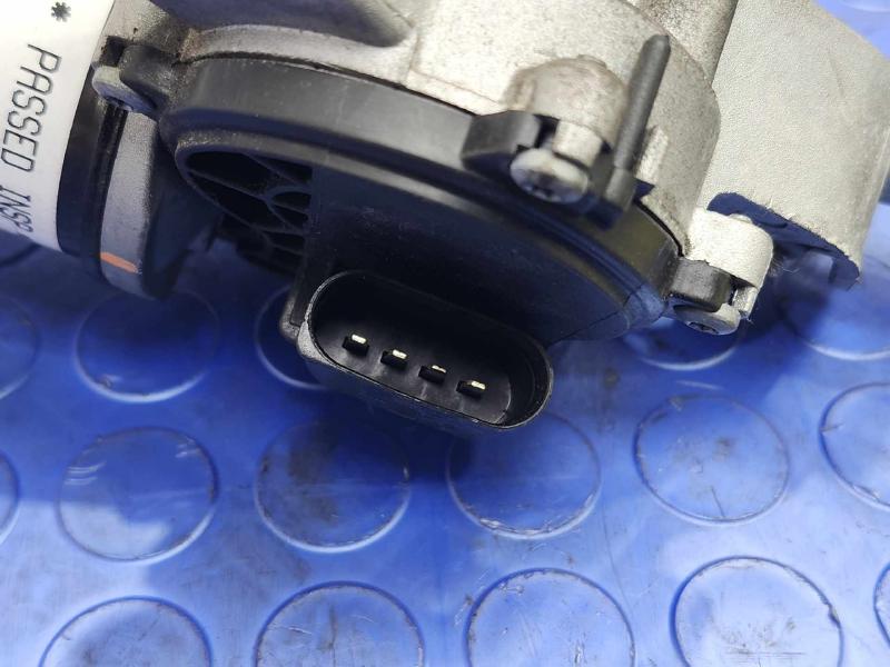 2018 Jeep Compass Wiper Motor Front