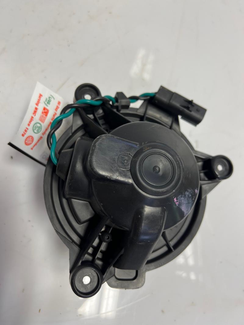 2004 Dodge Dakota Blower Motor