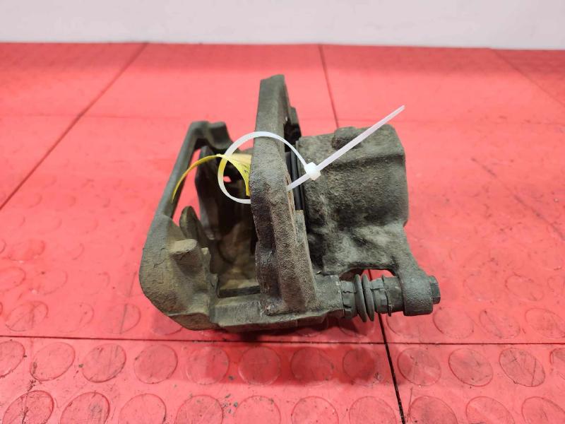 2012 MINI Cooper Countryman Caliper