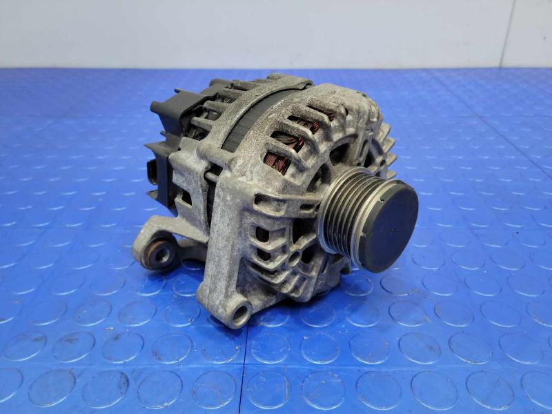 2003 BMW 745i Alternator