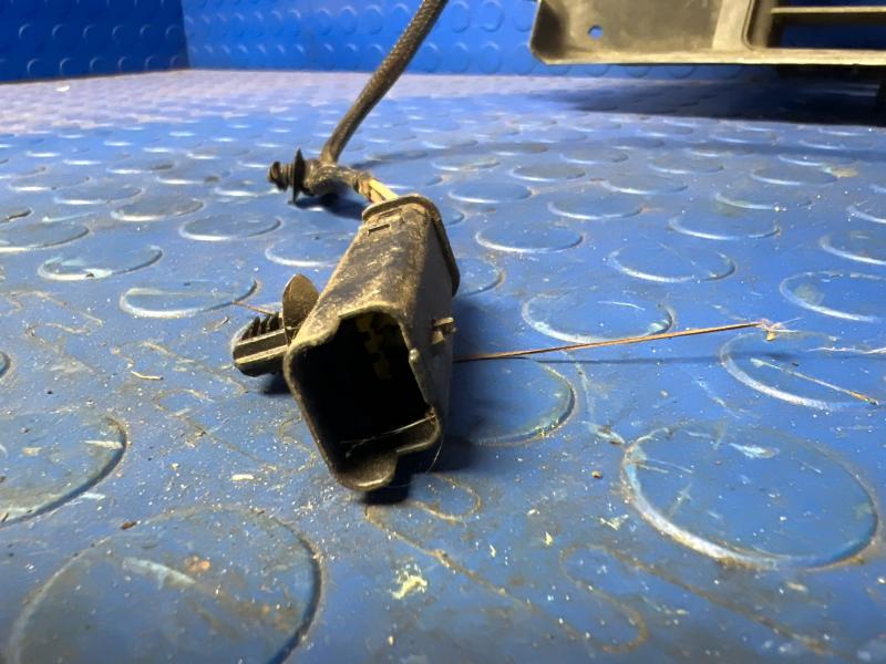 2015-2018 Ford Focus 1.0L Ecoboost Radiator Shutter Assembly OEM F1EZ8475E