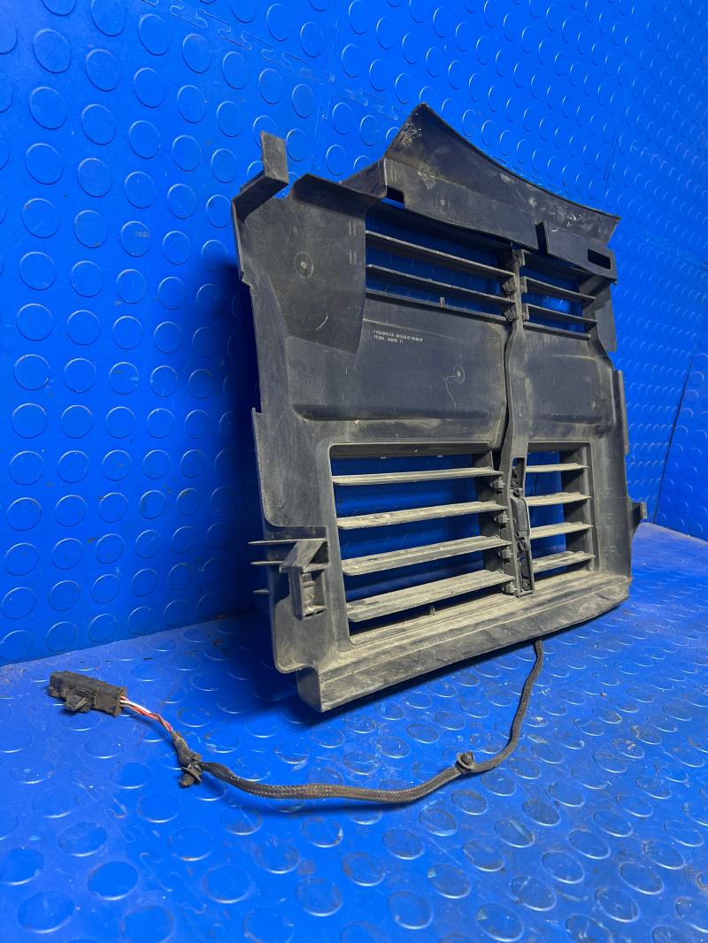 2015-2018 Ford Focus 1.0L Ecoboost Radiator Shutter Assembly OEM F1EZ8475E