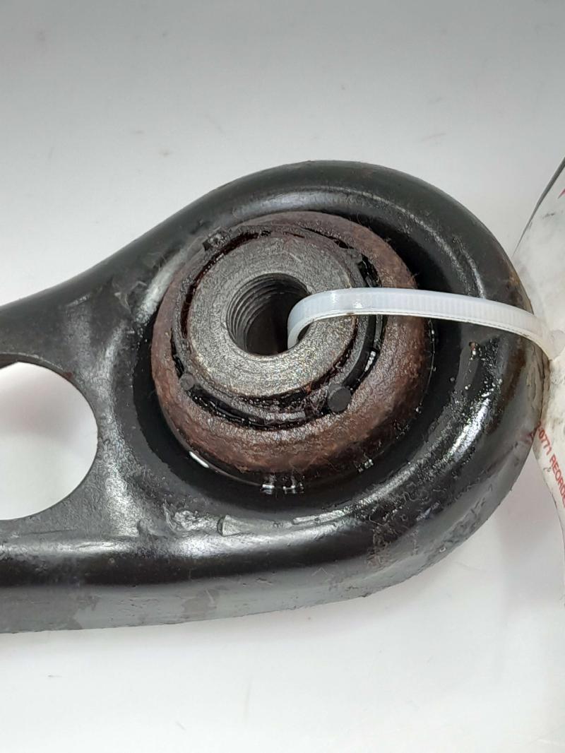 2007 Audi S6 Lower Control Arm Rr
