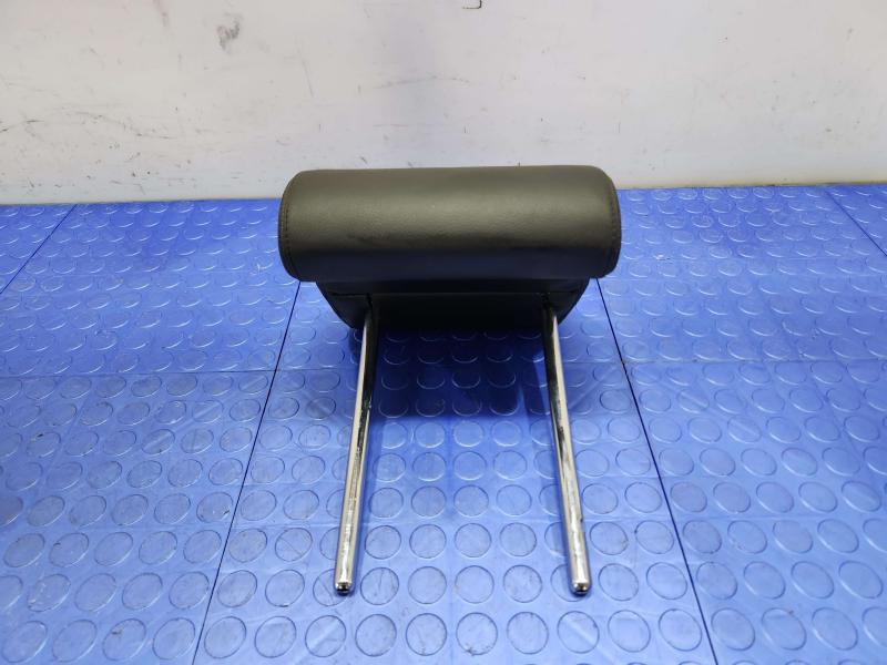2020 Land Rover Discovery Sport Headrest