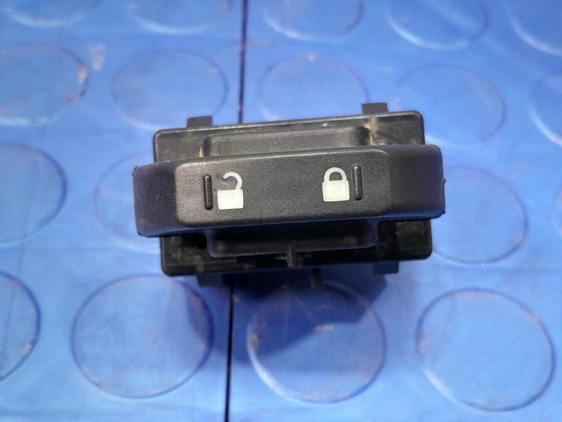 2013 Ford F-150 Door Switch Front