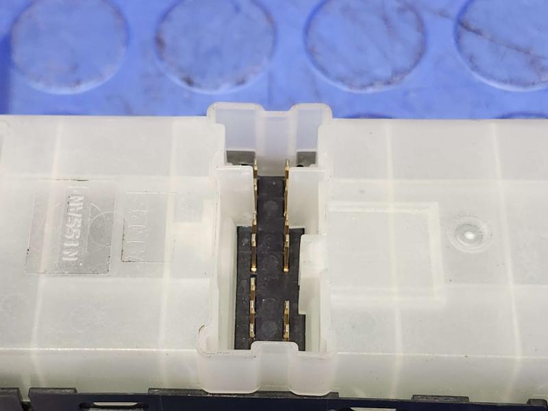 2014 Nissan Maxima Door Switch Front