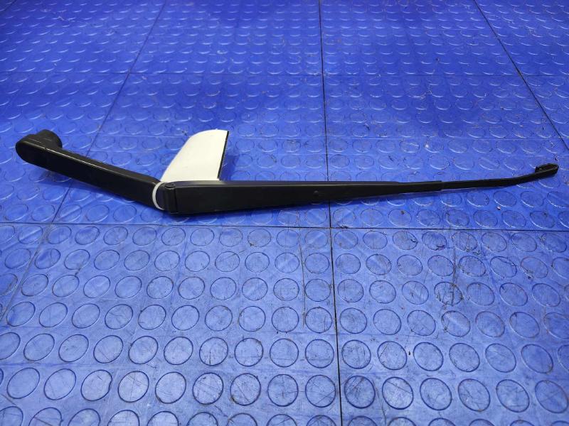 2015 Subaru Forester Wiper Arm