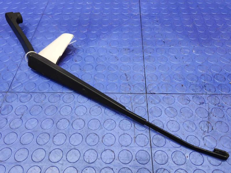 2015 Subaru Forester Wiper Arm