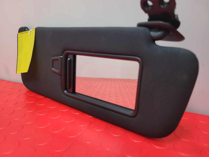 2020 Kia Stinger Sun Visor