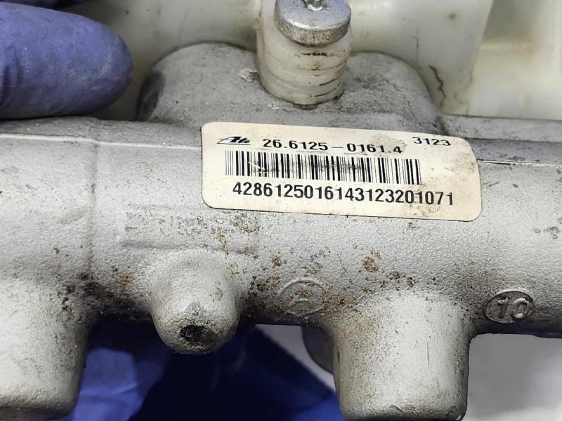 2010-2021 Nissan Frontier 4.0L Brake Master Cylinder Assembly OEM 460109BP1A