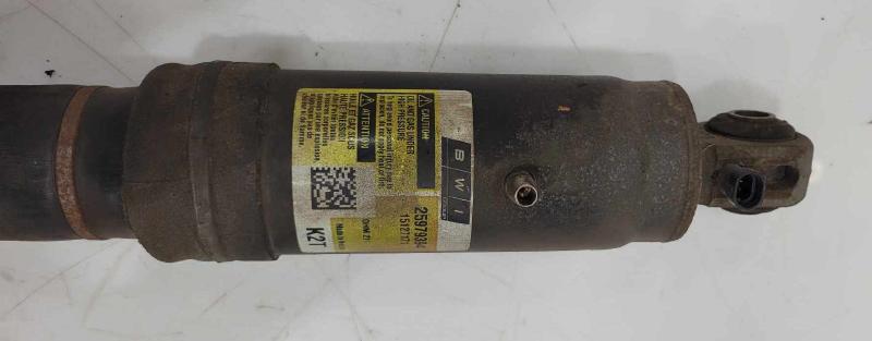 2008 GMC Yukon XL Coil/Air Spring