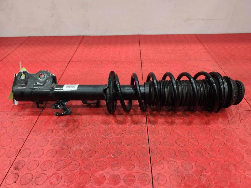 2020 Nissan Kicks Strut Assembly