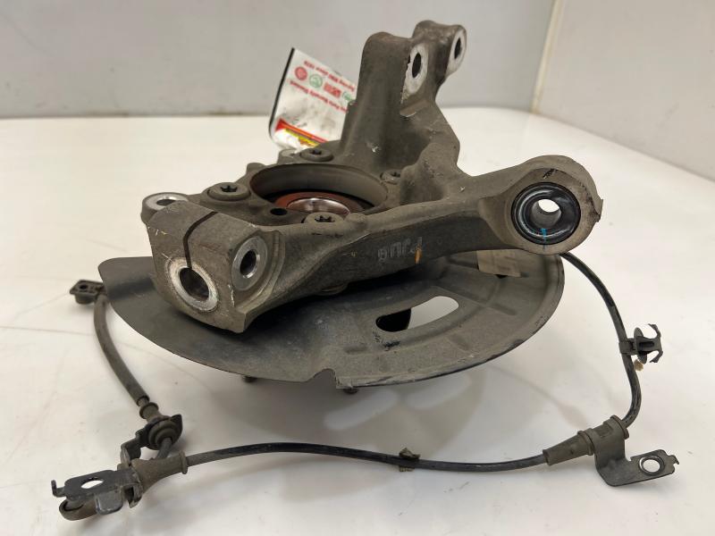 2016 2017 Hyundai Sonata Front Spindle Knuckle w/ Hub RH Passenger Side OEM 51711E6100
