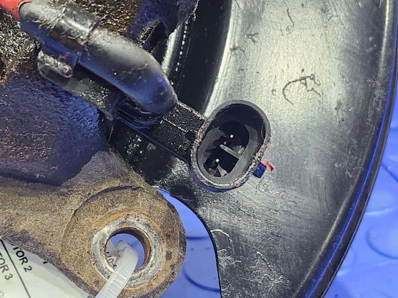 2011 Kia Sorento Rear Knuckle/Stub Axle